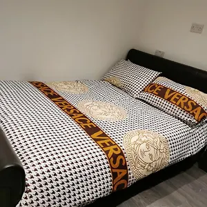 Appartement Studio Self Contained Double Bedroom, Londres